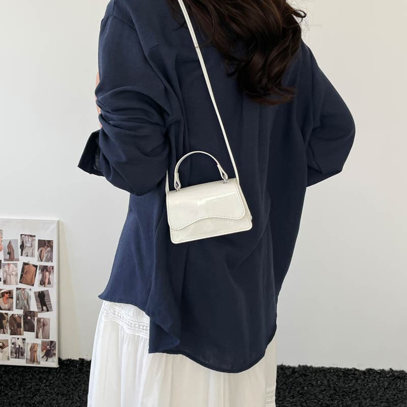 Retro Versatile Color-Block Handbag for Women 2026 Summer New Trendy Commuter Shoulder Crossbody Small Square Bag