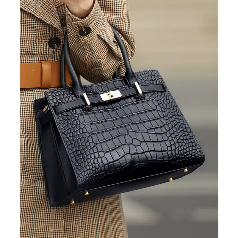 High-End Elegant Ladies Day Gift for Mom, 2025 New Large-Capacity Handbag for Middle-Aged Women