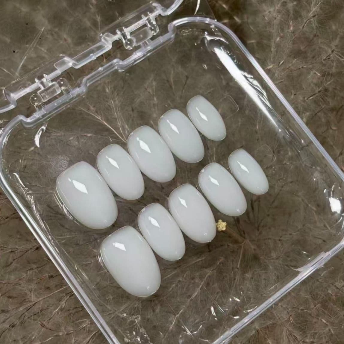 [Mutton Fat Jade] Spring/Summer New Handmade Wearable Nails Retro Vintage Gentle Whitening Temperament Pure Desire Ins Style