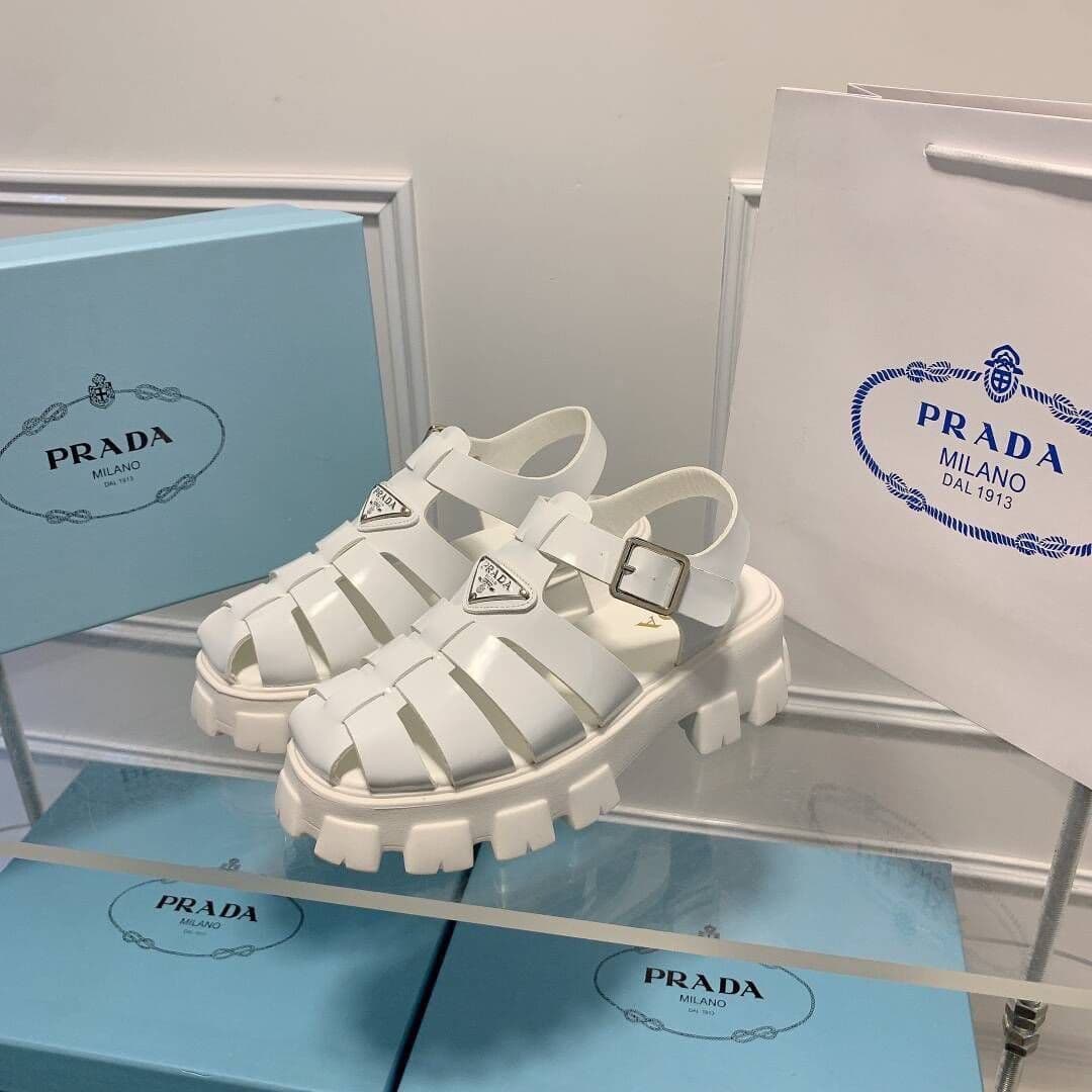2026 Clog Sandals Spring/Summer New Triangle Logo Hollow Woven Sawtooth Chunky Sole Breathable Closed-Toe Women's Shoes