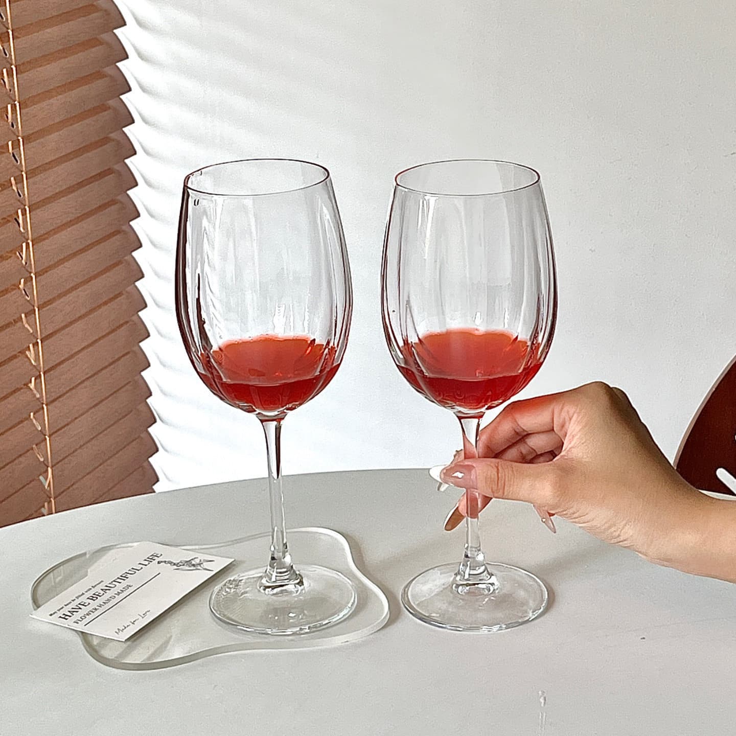 European ins high-footed red wine glass, sparkling sweet wine glass, light luxury, high-end ritual wine glass, crystal glass