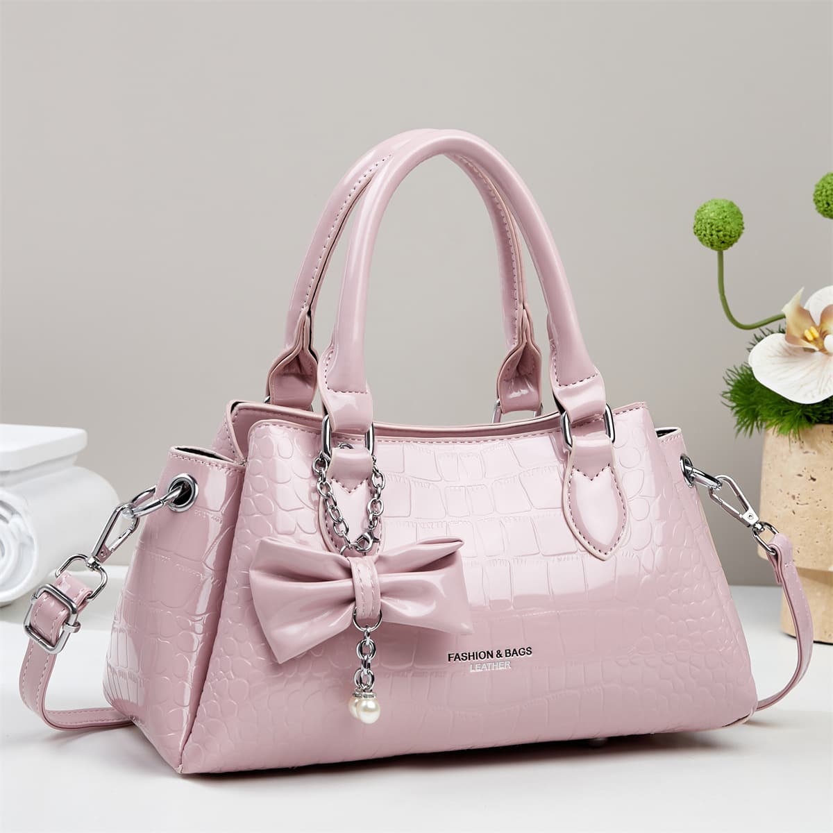 Cross-border Drop Shipping Crocodile Texture Versatile Commute Small Handbag Vintage Niche Tote Bag for Women 2025