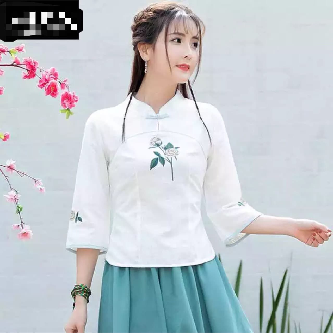 Republic of China Style Retro Linen Embroidered Summer Mid-sleeve Top Embroidered Elegant Women's Clothing Wholesale Custom Ethnic Style
