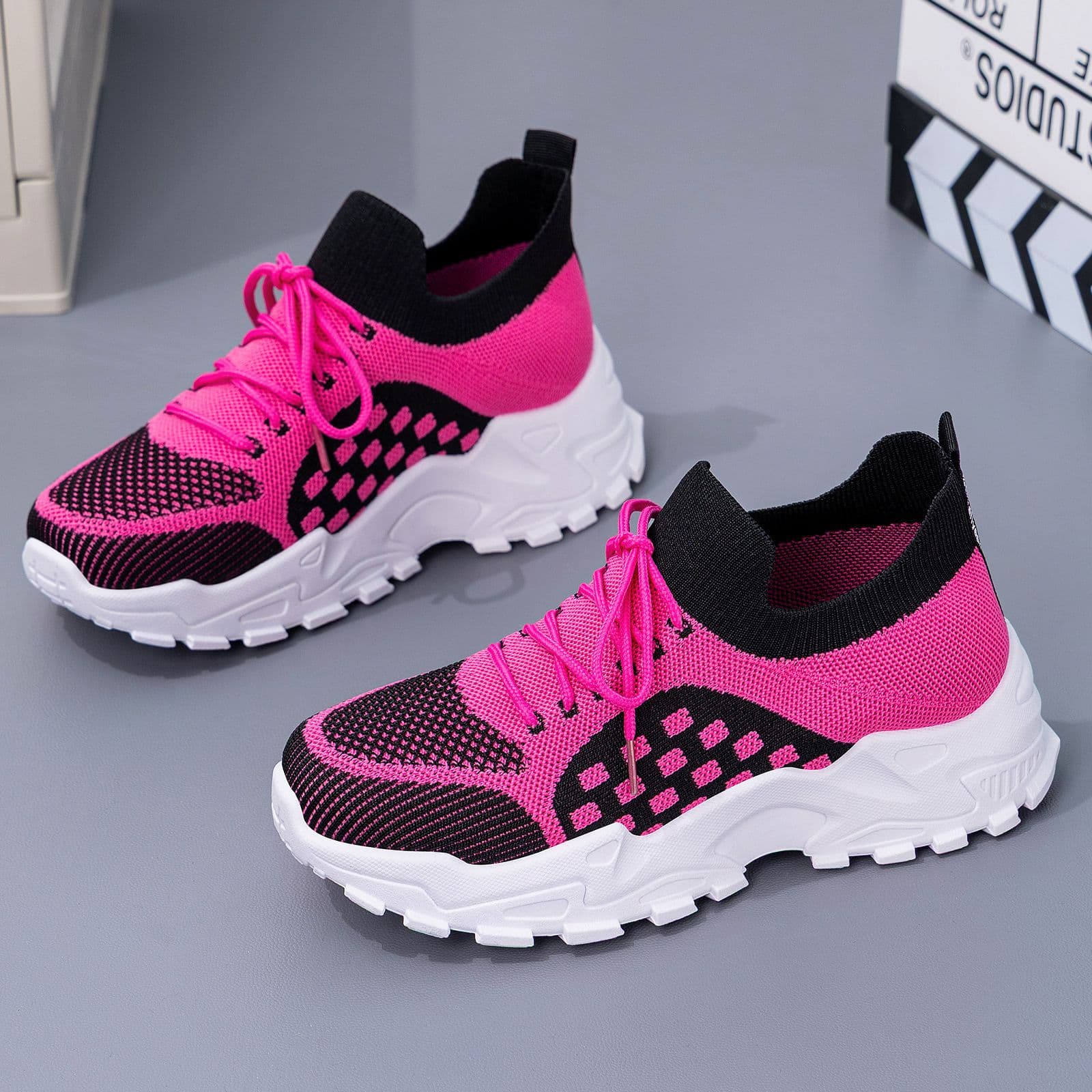 Summer New Women's Sneakers Casual All-Match Single-Layer Shoes Cross-Border Mesh Breathable Running Thick-Soled Torre Shoes
