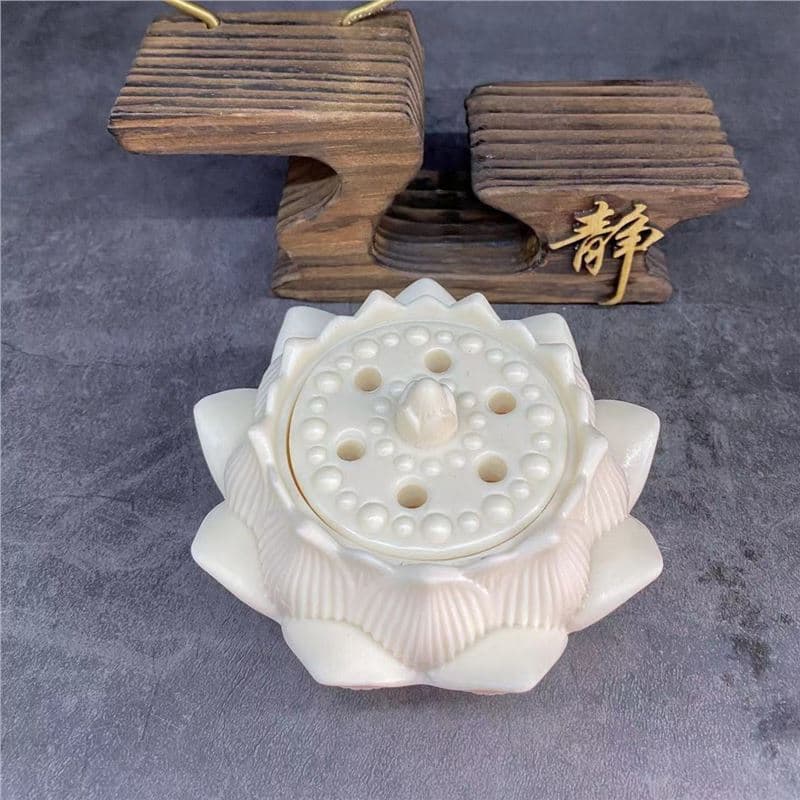 Ivory Nut Carved Lotus Incense Burner Ornament for Home Living Room Office Study Desk Decoration Car Aromatherapy Decor