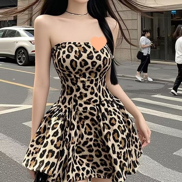 MM American Leopard Print Sexy Off-Shoulder Tube Top Dress Slimming Unique Puffy Waist-Cinching Short Dress Party Hot Style