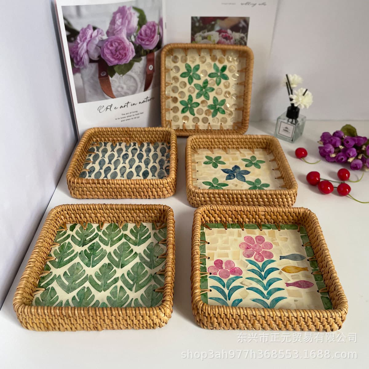Vietnamese Rattan Shell Tray Handwoven Fruit Plate Household Steamed Bun Basket Snack Basket Storage Tea Tray