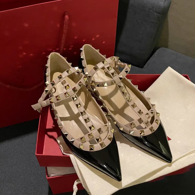 Rivet Flat Shoes Women's Pointed Toe Shallow Mouth Autumn Winter Genuine Leather Versatile
