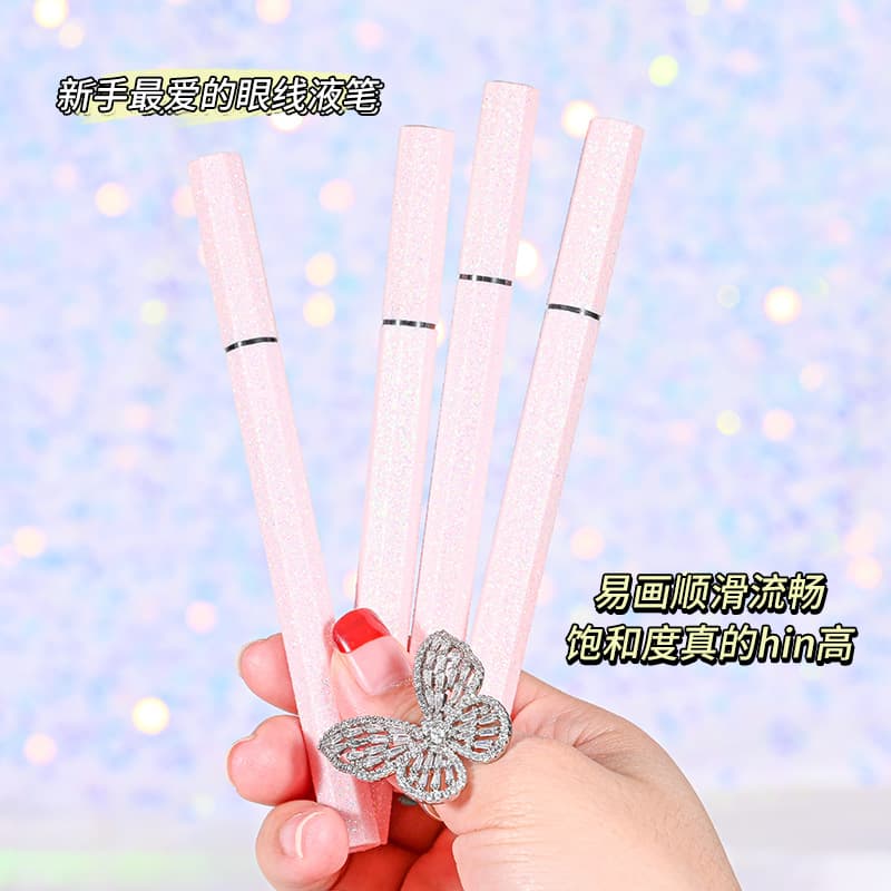 Eyeliner, rich and pigmented liquid eyeliner, molded, not easy to smudge, easy to use, liquid eyeliner pen for beginners, makeup wholesale