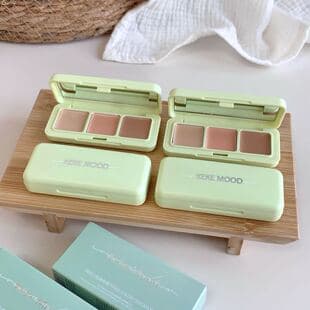 kekemood Color Correcting Three-Shade Concealer, Cover Spots, Acne Scars, Dark Circles, Nasolabial Folds, Face Contouring Cosmetics