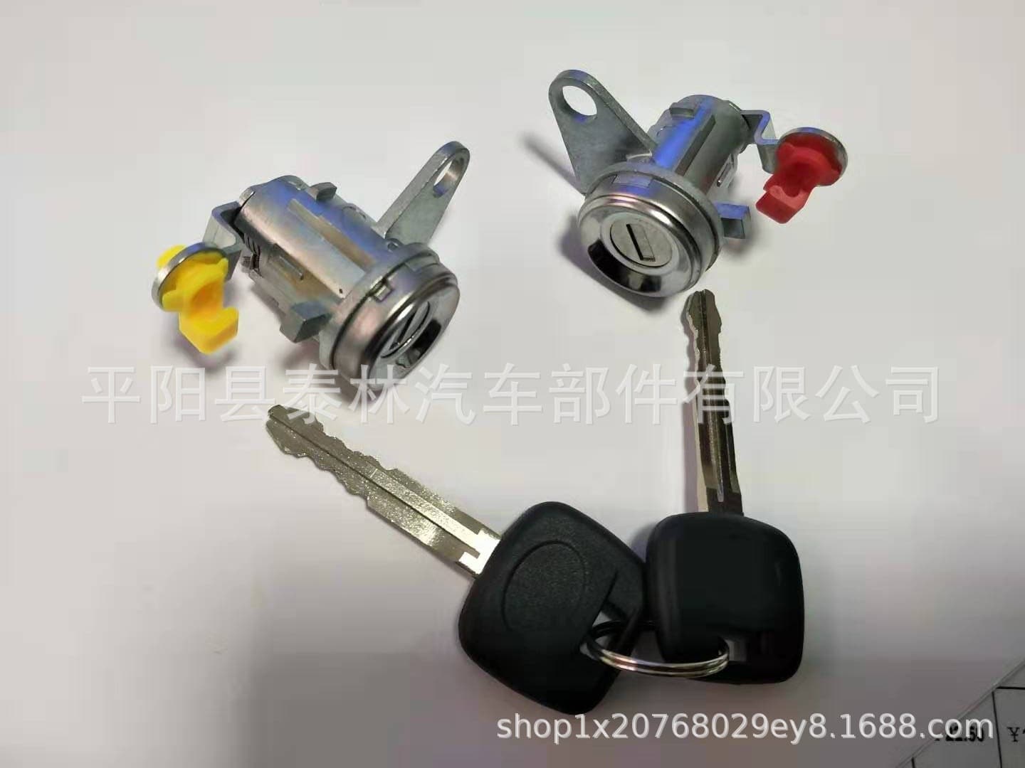 For TOYOTA COROLLA AE110 69051-12340 69052-12360