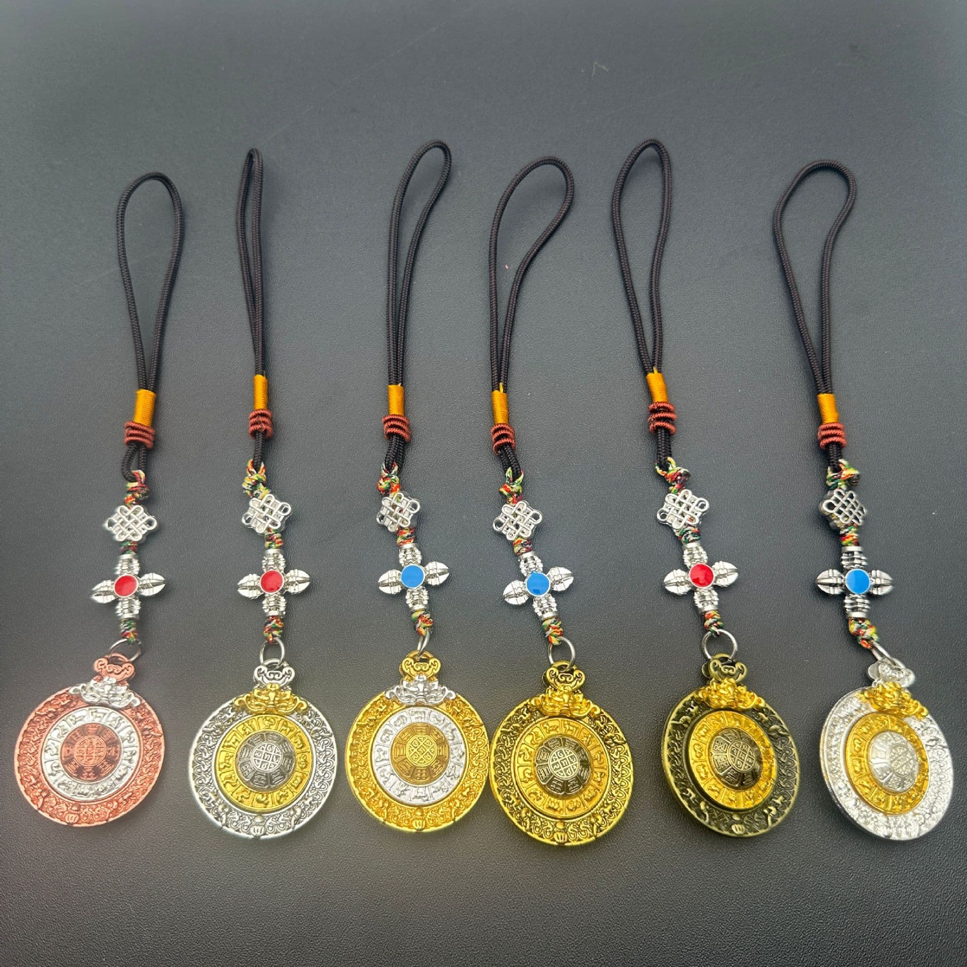Tibetan-style copper twelve zodiac signs nine-palace eight trigrams plaque, unisex auspicious birth year pendant keychain, lucky car key accessory