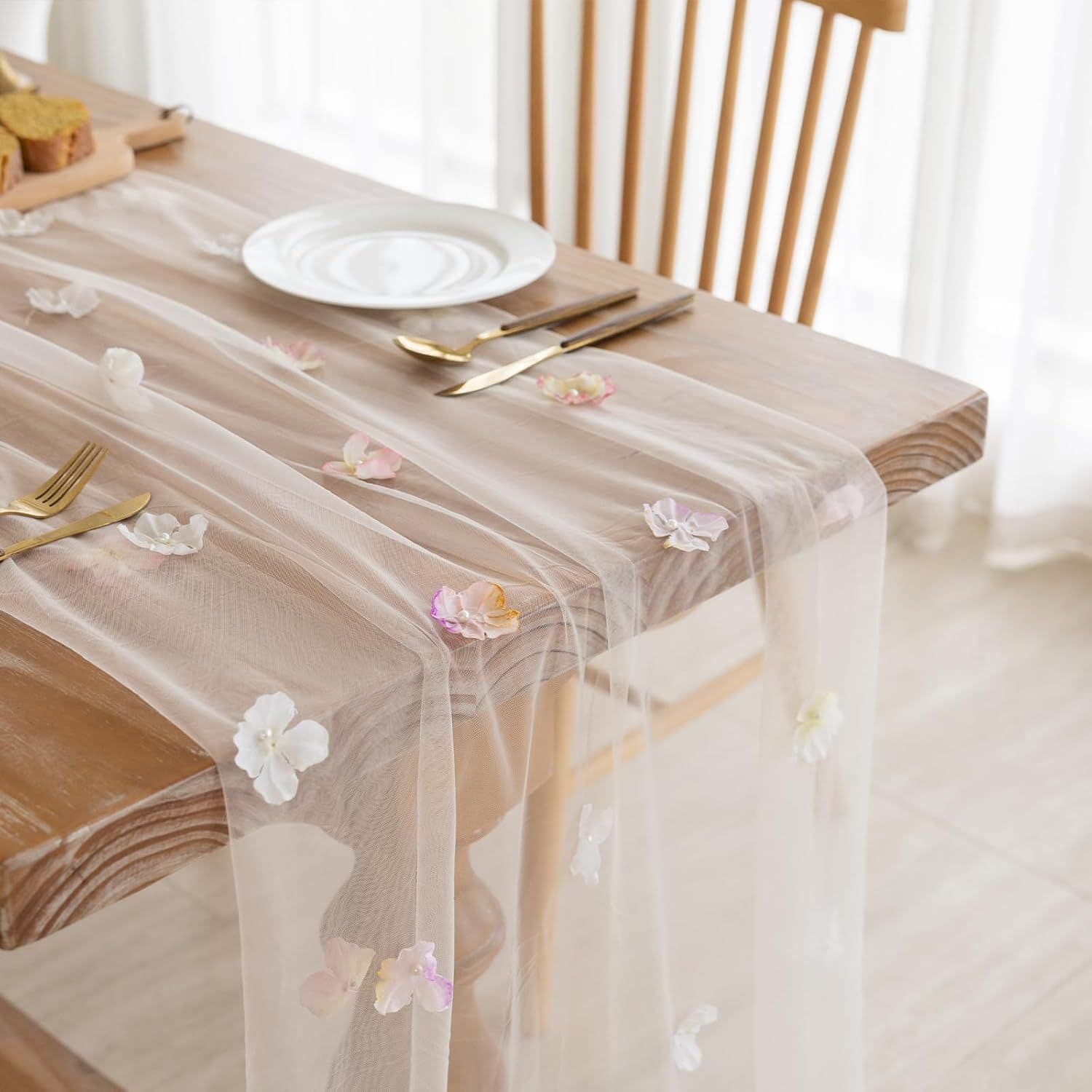 Cross-border Supply 3D Romantic Simulation Floral Table Runner – 10ft Sheer Tulle Lace Table Runner Set