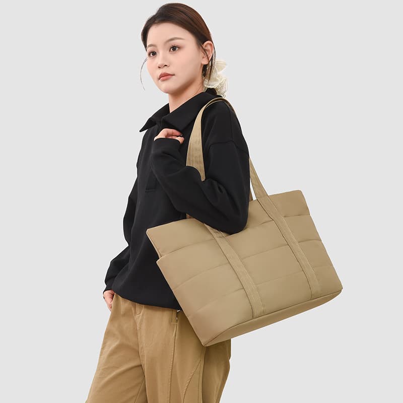 2026 New Tote Bag for Women, Large Capacity Lightweight Shoulder Bag, Handbag for Commuting, Versatile, Laptop Bag for College Students