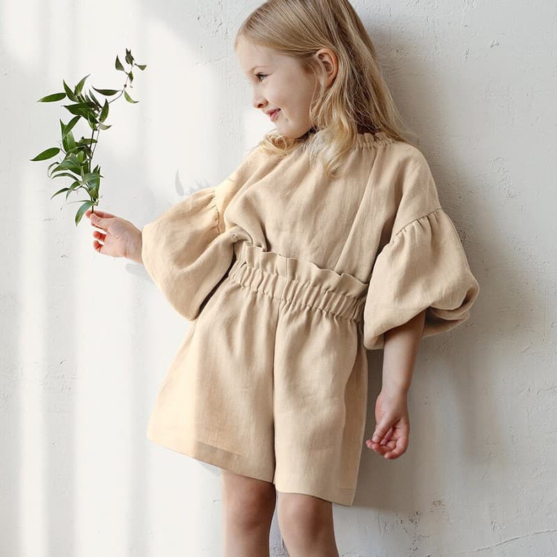 Girls cotton and linen T-shirt shorts spring and summer new Korean version European and American style linen small and medium children's clothing long-sleeved casual two-piece set
