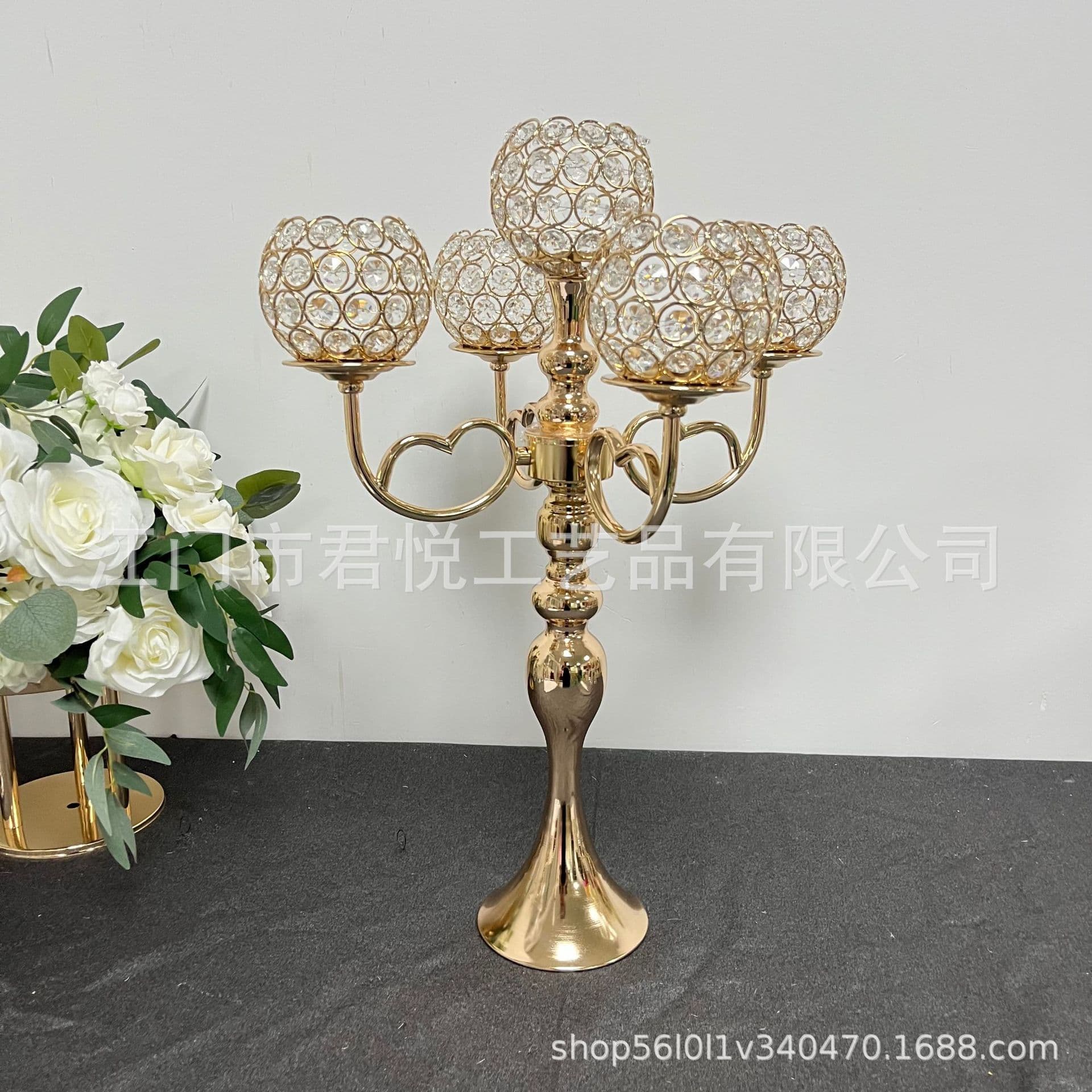 New Wedding Props Road Guide 5-Head Candlestick Creative European Luxury Ornaments Home Romantic Decorative Candle Ornaments