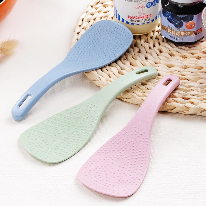 Household rice cooker straw kitchen rice spoon sticky rice scoop rice creative spoon rice cooker rice wheat shovel