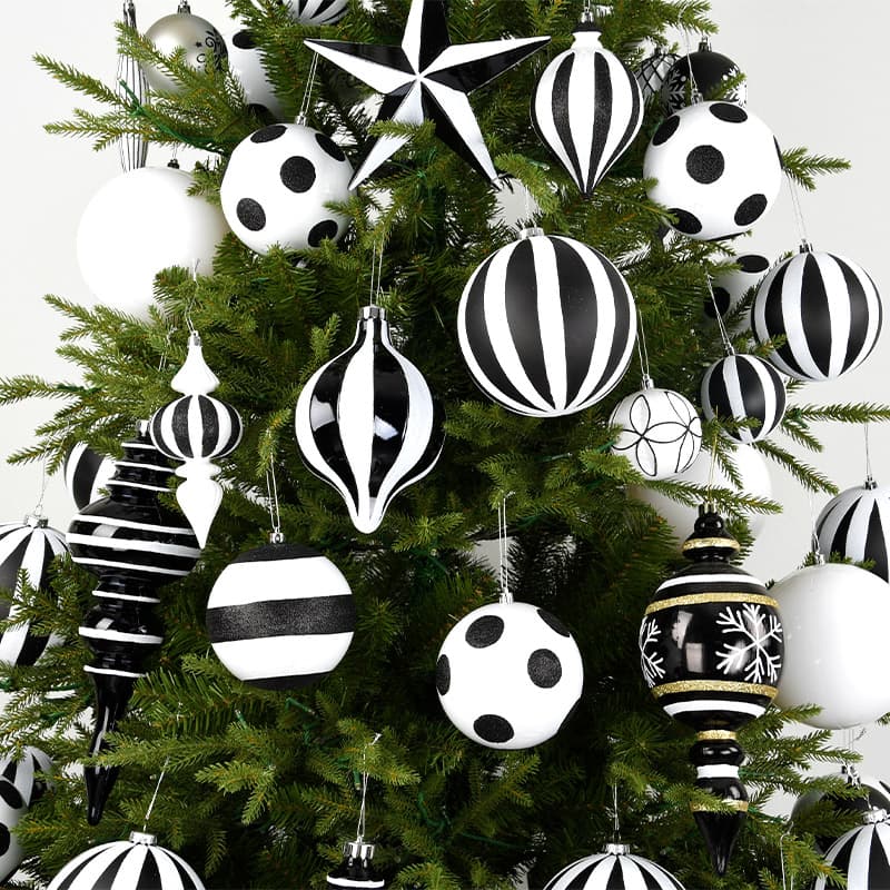 Christmas Decoration Black and White Painted Plastic Ball Ornaments Christmas Tree Decor Hanging Pieces Shop Scene Atmosphere PVC Hanging Balls