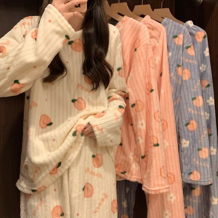 Peach Bear Bow Print Coral Velvet Crescent Warm Suit Winter Comfortable Warm Pajamas Home Clothes for Women