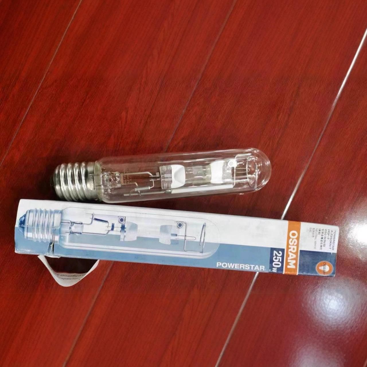 Osram 250W US Standard Model: JLZ250KNT HQI-T
