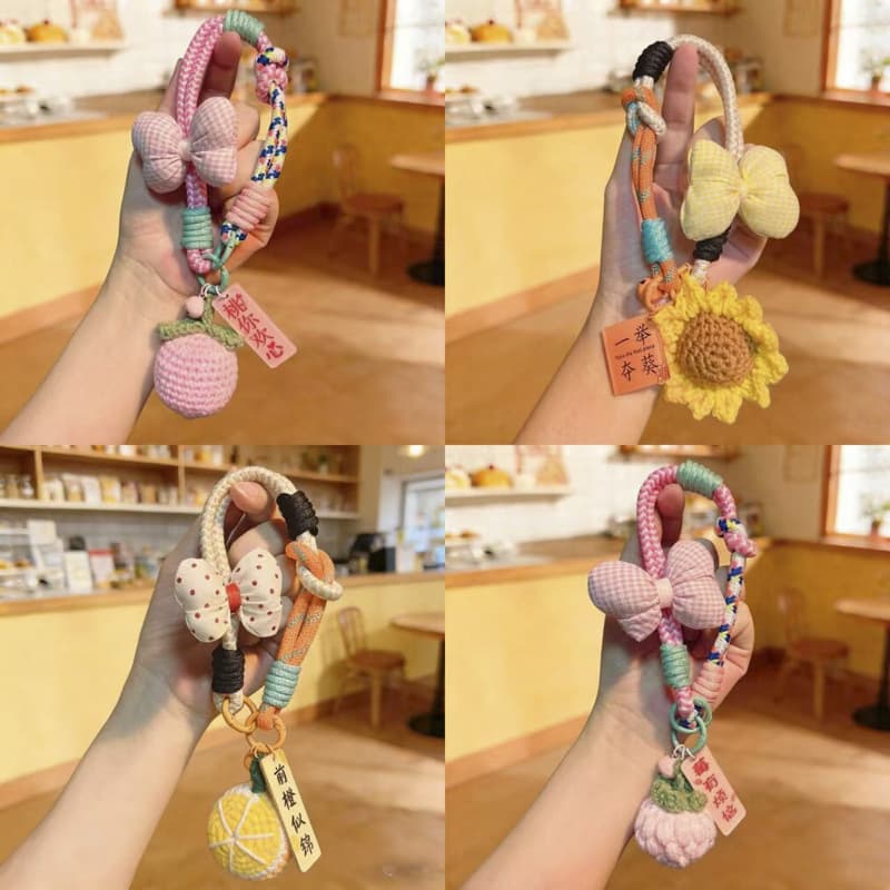 Sunflower crochet pendant keychain good thing peanut girls exquisite key pendant bag pendant jewelry wholesale