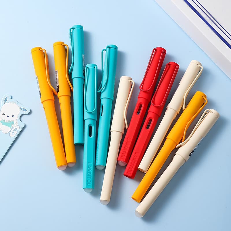 Rotten Pen Tip 7041 Hunter Primary School Posture 3.4 Caliber Replaceable Ink Pouch Plastic Fountain Pen