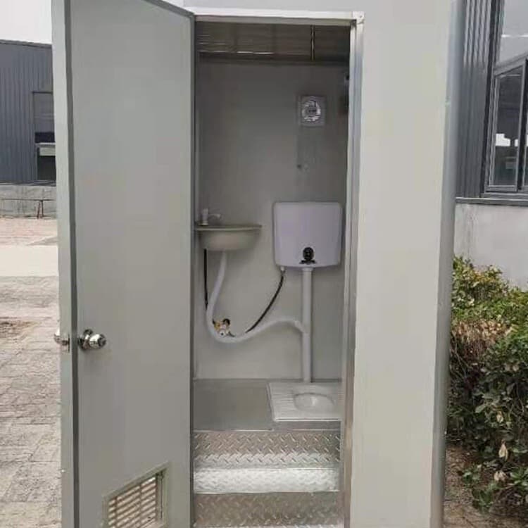 Construction site outdoor mobile toilet household bathroom temporary portable dry toilet rural renovation outdoor integrated shower room