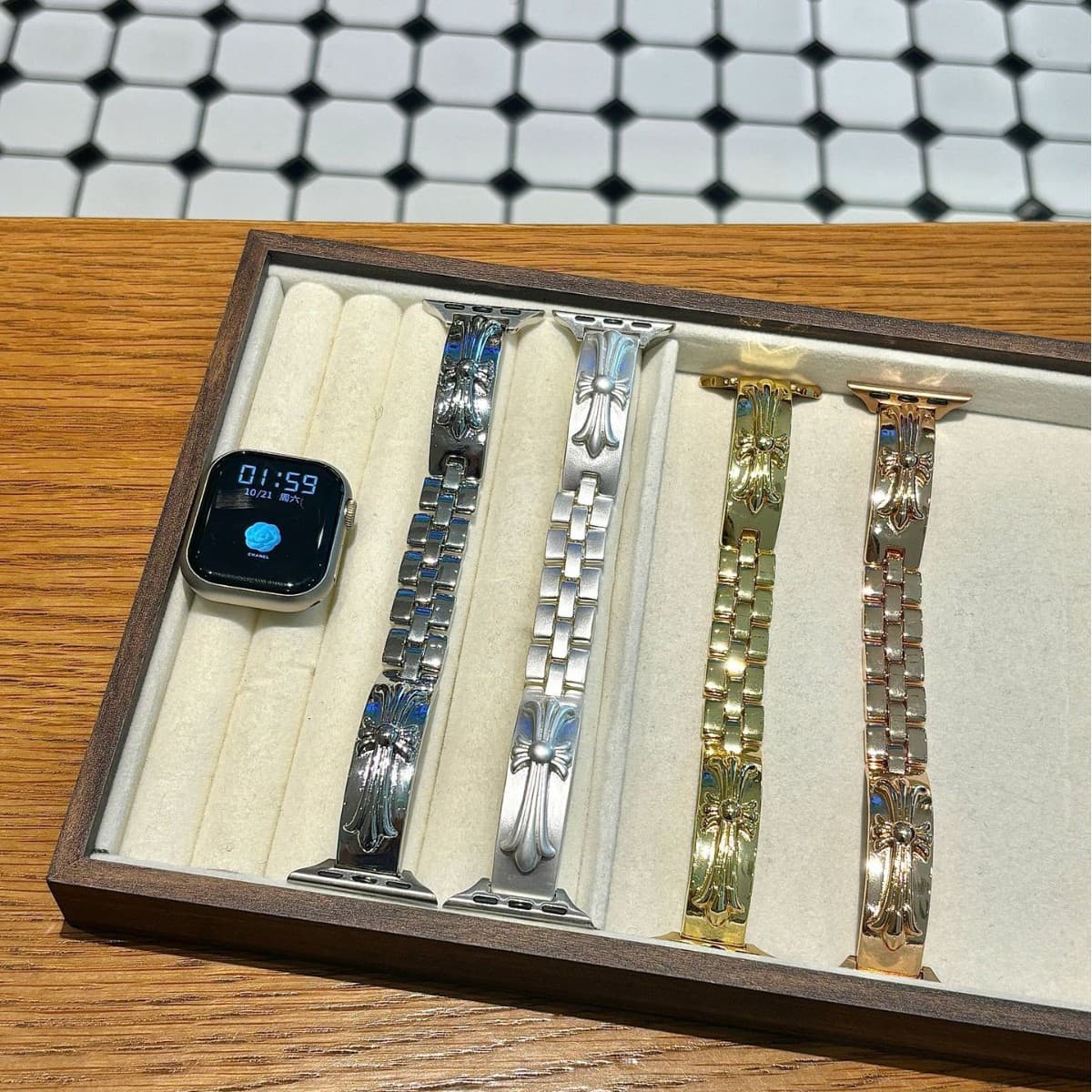 Cross bracelet strap suitable for Apple iwatch123456789S10 watch wristband apple strap