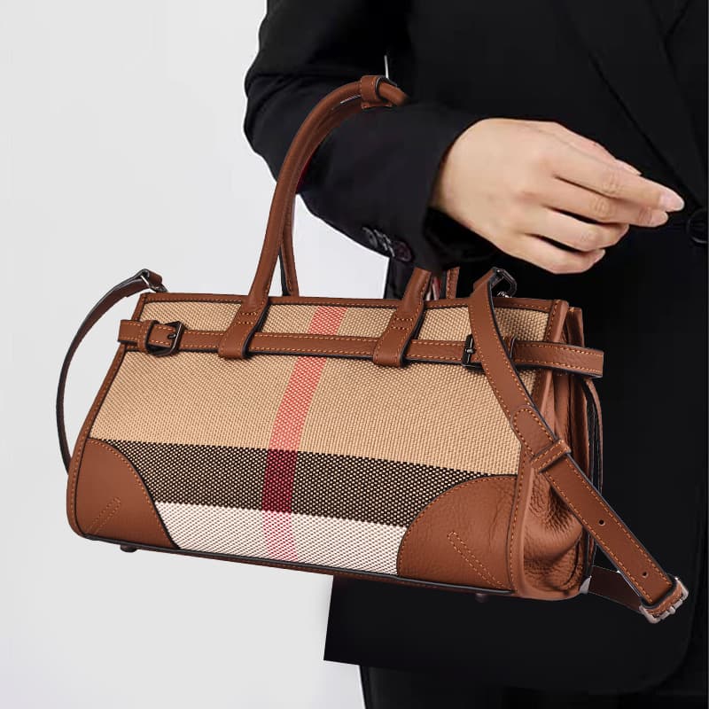 Source Factory Genuine Leather Women's Bag Processing High-End Women's Bag Processing Genuine Leather Crossbody Bag Processing