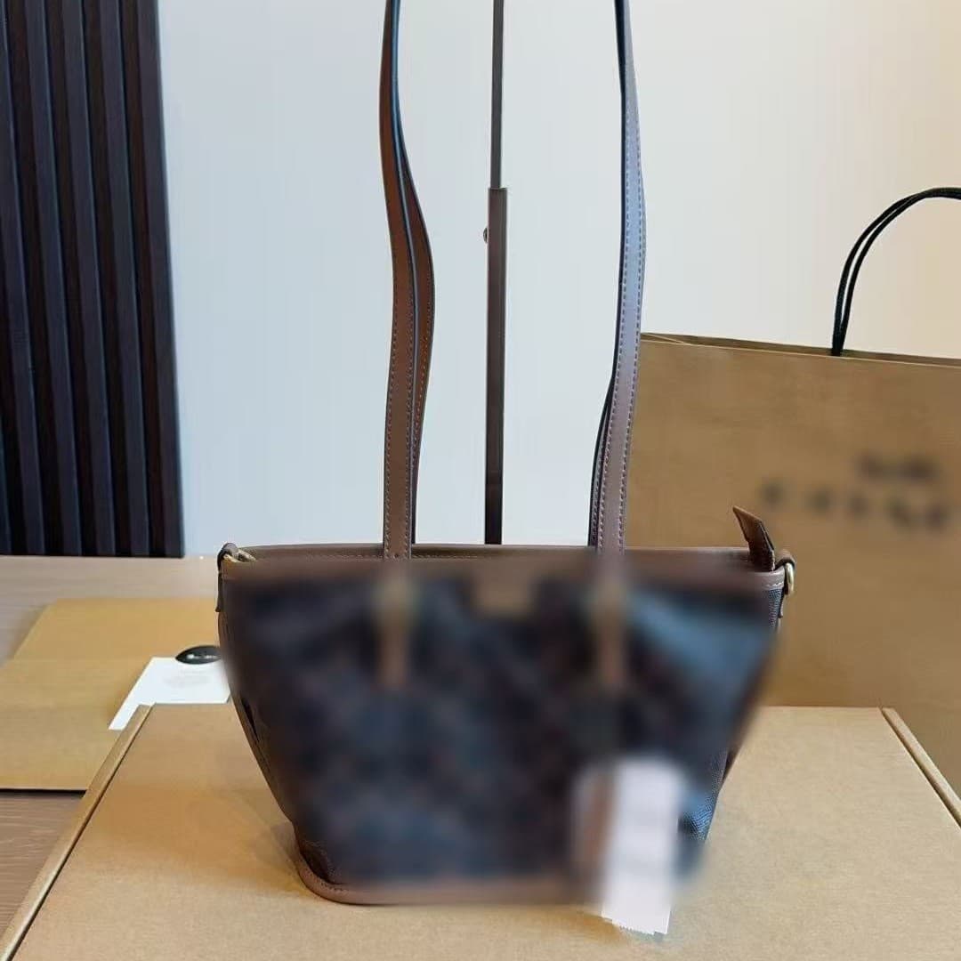 Koujia's new taxi tote bag lv women's bag retro portable vegetable basket shoulder commuter shopping bag crossbody tote