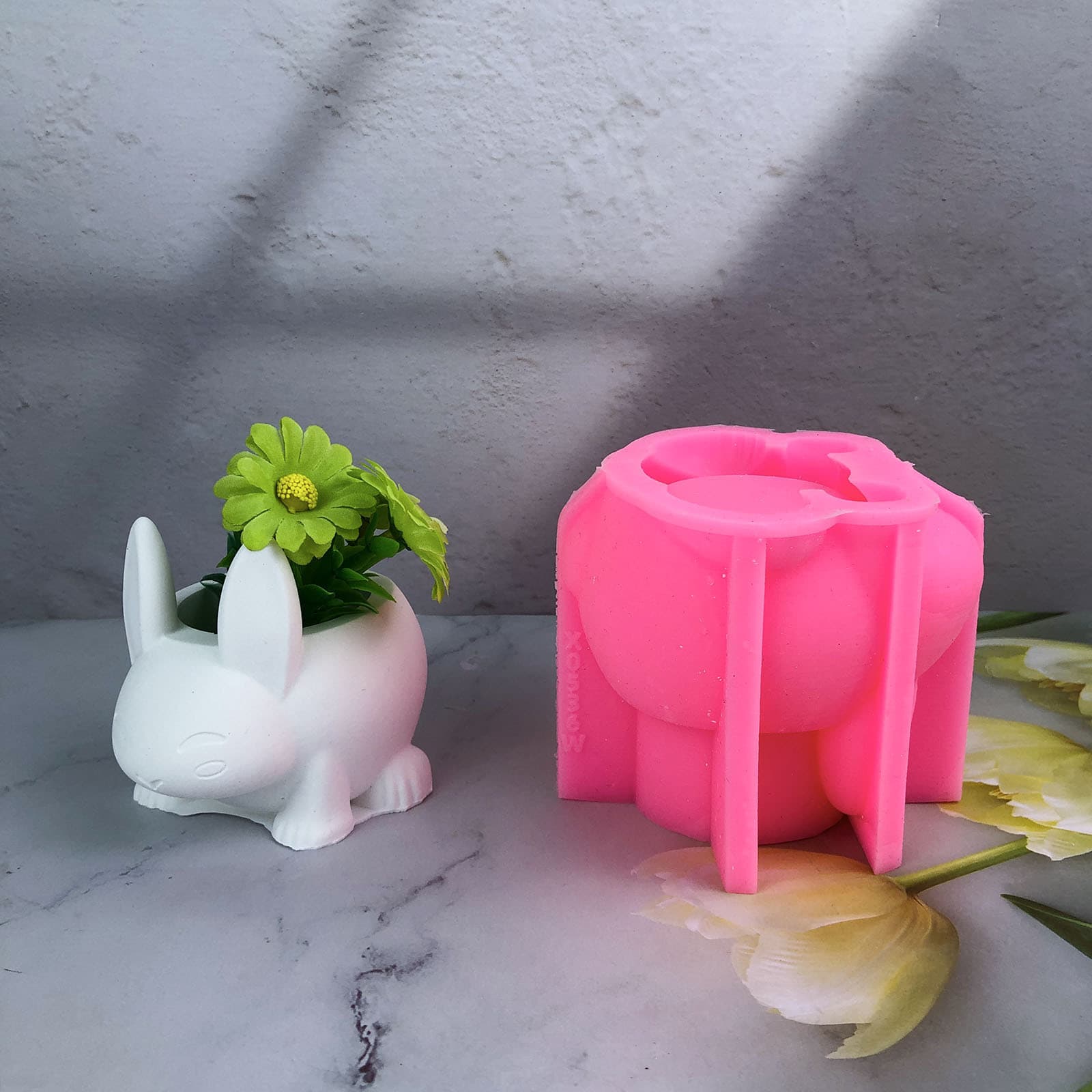 X0536W Squinting Rabbit Flower Pot Decorative Cement Plaster Mold DIY Silicone Mold
