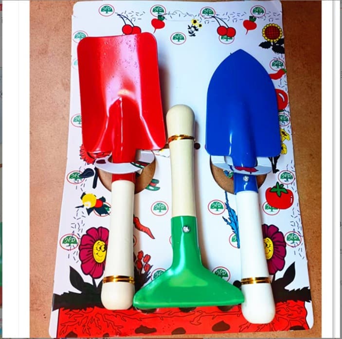 Children's Gardening Tool 3-Piece Set: Small Iron Shovel, Beach Combing Tool, Sand Digging, Snow Shoveling, Toy Sand Bucket
