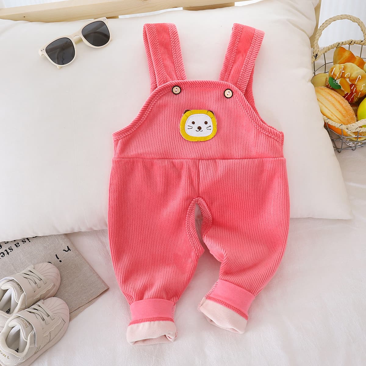 Autumn and winter baby all-in-one pants plus velvet thermal pants thickened baby overalls 1-year-old children's jumpsuits crotchless pants