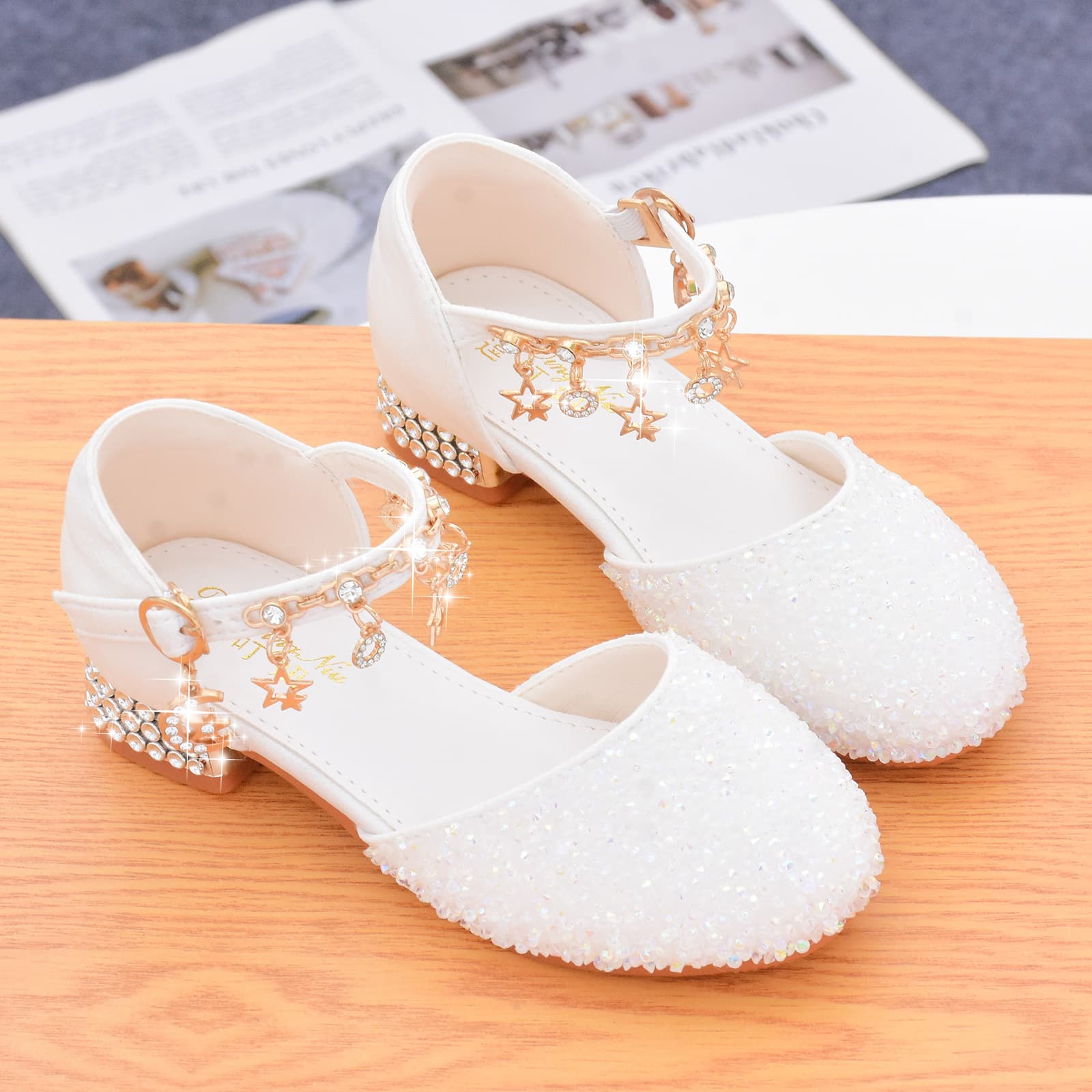 Manufacturer wholesale children's princess shoes girls' high heels with diamonds and crystals white matching evening dress stage performance shoes