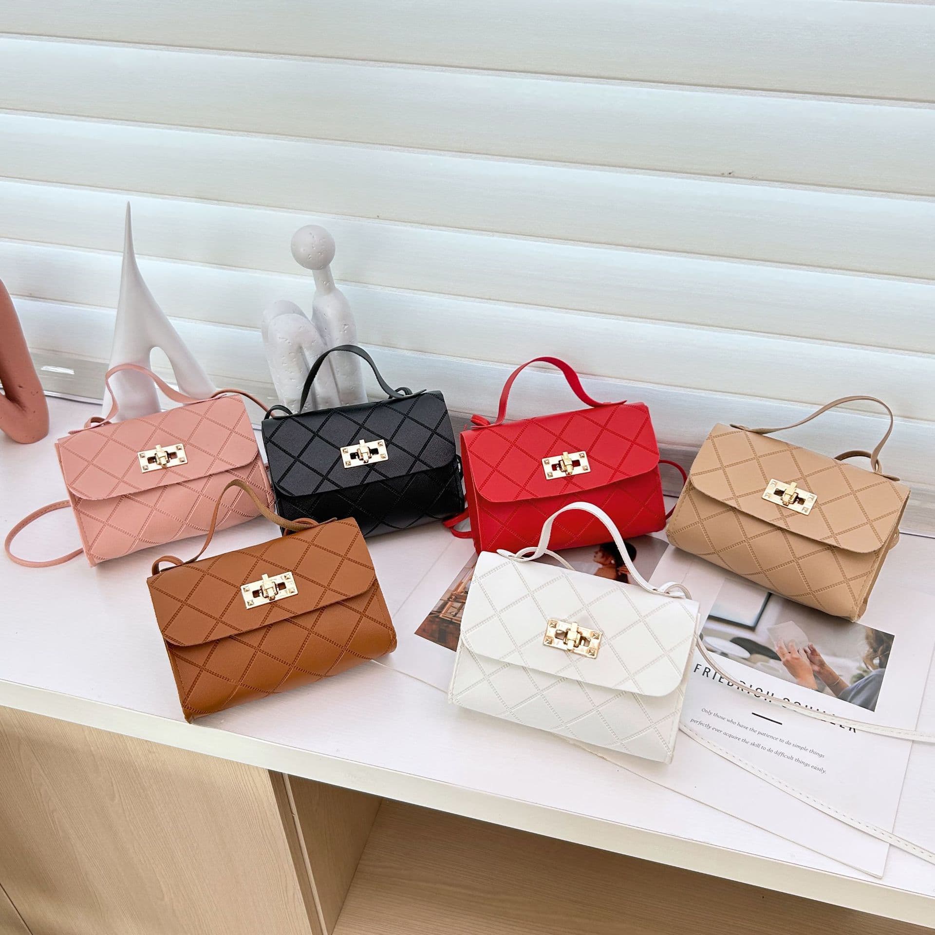 Wholesale Small Package 2024 New Style Guangzhou Women's Bag Embossed Diamond Quilted Small Square Bag Simple Classic Handbag Bags