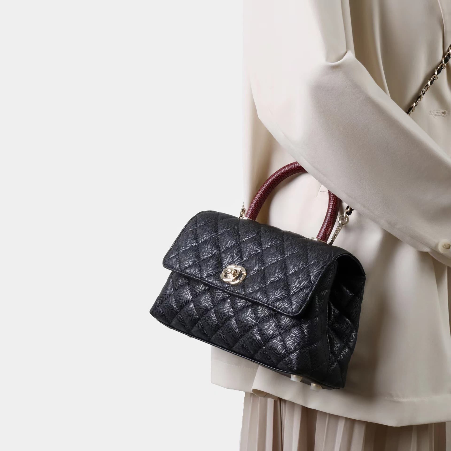 New Versatile Fashion Small Fragrance Style Vintage Bag Genuine Leather Caviar Diamond Quilted Chain Handbag Large Capacity Single