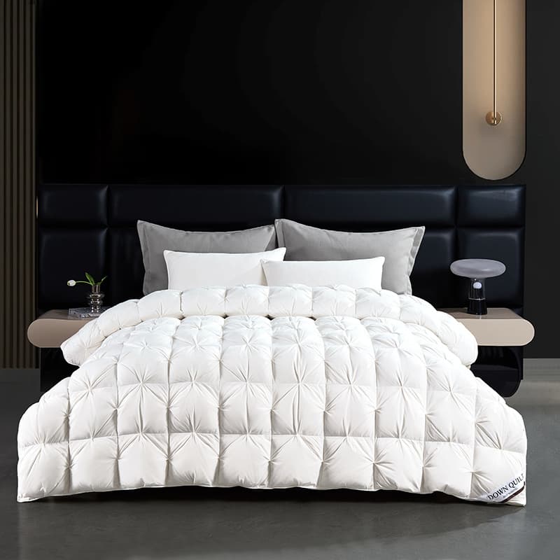 Wholesale Exclusive 83788****1919-251010 - Twisted Flower Duvet (Not Sold Individually)