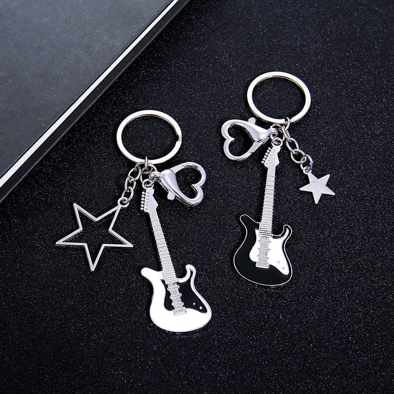 Hot Selling Y2Y Spicy Girl Guitar Star Pendant High End Electroplated Color Base Oil Keychain Hanging Decorations