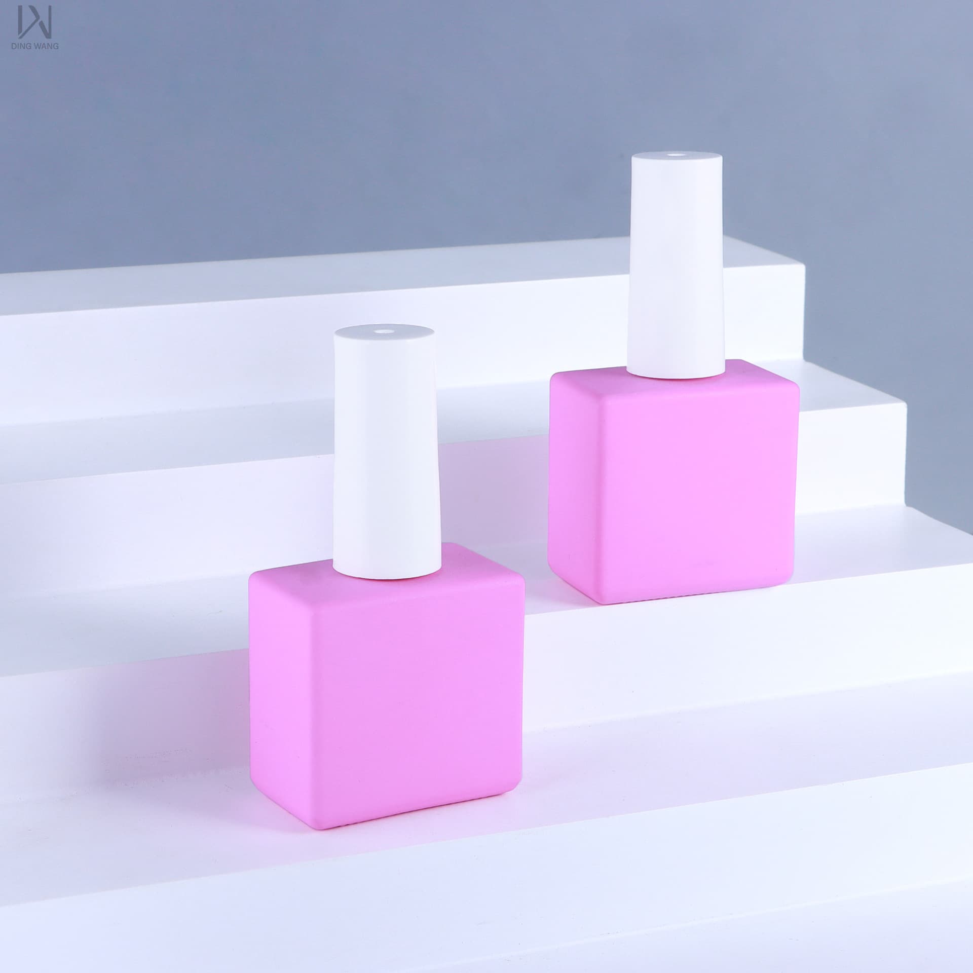 Factory Custom 15ml Square Gel Nail Polish Bottle with Brush Cap, Customizable Logo, Empty Gel Nail Polish Bottle