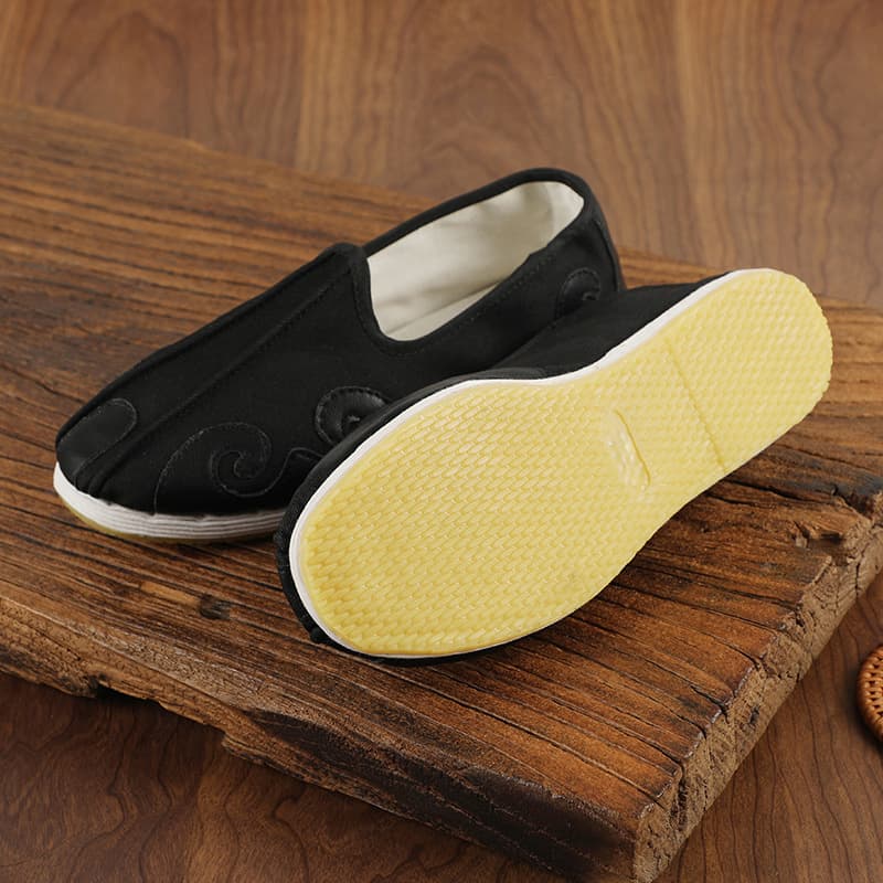 Wudang Mountain Cloud Hook Shoes Taoist Supplies Ten Directions Shoes with Glue Sole and Thousand Layer Sole Wear-Resistant Lightweight Cloth Shoes for Men and Women Tai Chi Shoes