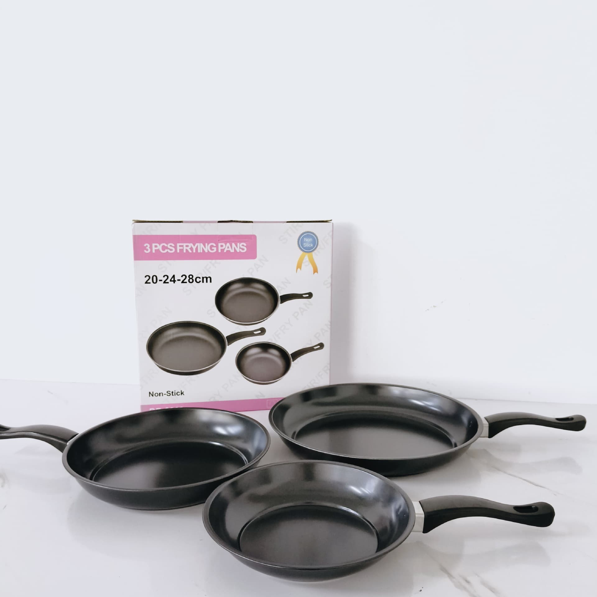 Non-stick cookware gift set for gas stoves and induction cookers, 3-piece premium iron pot set for cross-border export.