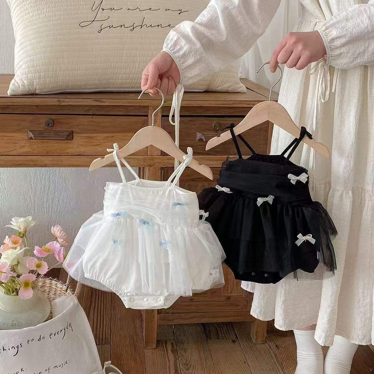Summer Thin Strap Dress Baby Princess Outfit, Baby Romper Bodysuit for 100 Days, Full Month, and First Birthday