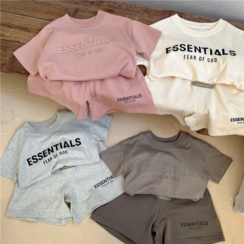 Children's Sportswear Set 2026 Summer New Style Short Sleeve T-Shirt and Casual Shorts Two-Piece Set for Boys and Girls