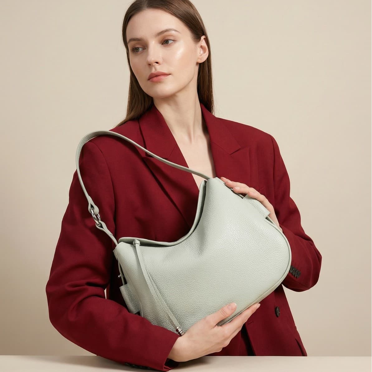 2026 Trendy New Bags Early Spring High-End Shoulder Bag Underarm Bag Niche Crossbody Bag Versatile Women's Bag