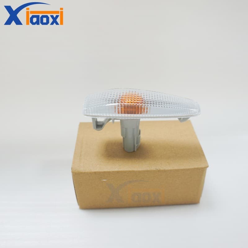 Suitable for Mitsubishi Yishen Jinxuan 08-10 Outlander Leaf Side Light Side Turn Signal Leaf Light