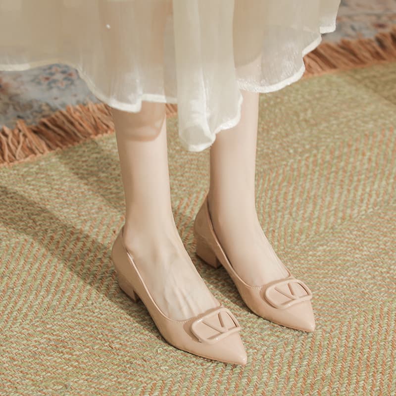 YB-68 Patent Leather Flats Women Small Size 30 Nude Commute Versatile Flat Heels Pointed Toe Shallow Mouth Large Size Wide Width Women's Shoes