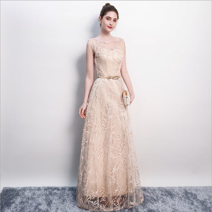 European and American Formal Dress 2026 New Elegant Slimming Evening Gown for Hostess Banquet