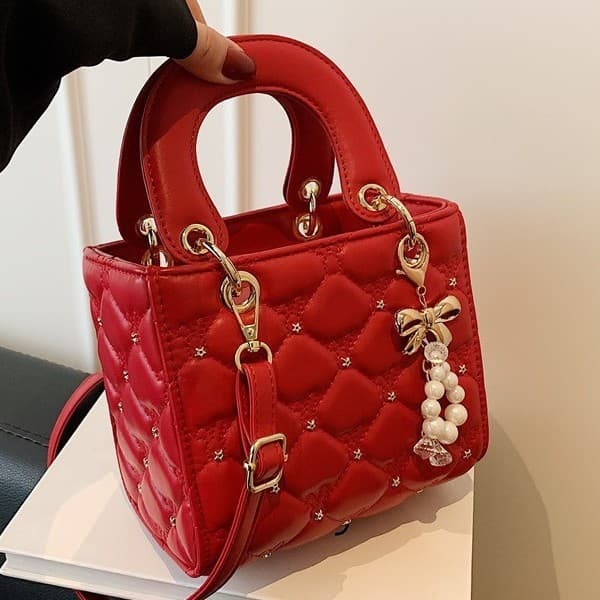 Korean Retro Underarm Bag for Women 2026 New Fall/Winter Light Luxury Niche High-End Shoulder Crossbody Bag