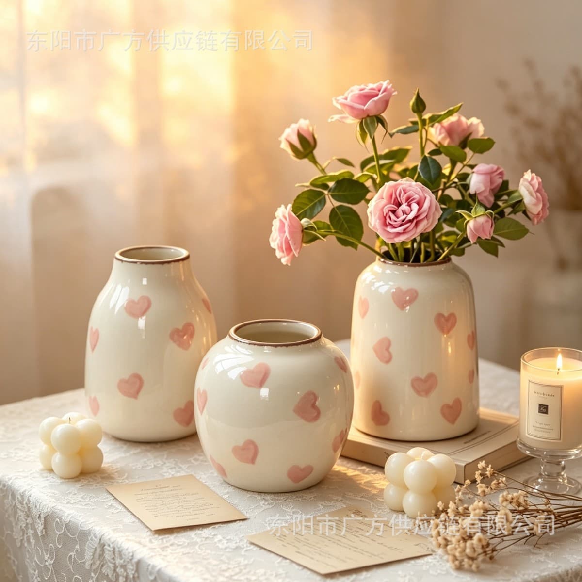 High-Value Heart-Shaped Vase, Water-Storable, Cross-Border Hot-Selling Ceramic Vase, Under-Glaze Color Vase