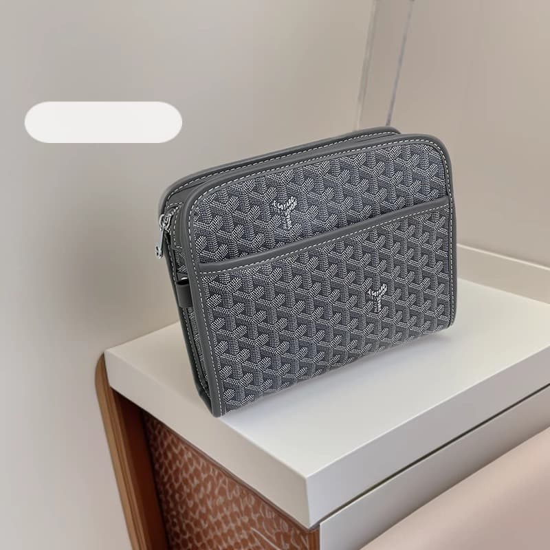 Goyard Grained Leather High-End Unisex Large Capacity Portable Toiletry Bag Fashionable Versatile Clutch Underarm Bag